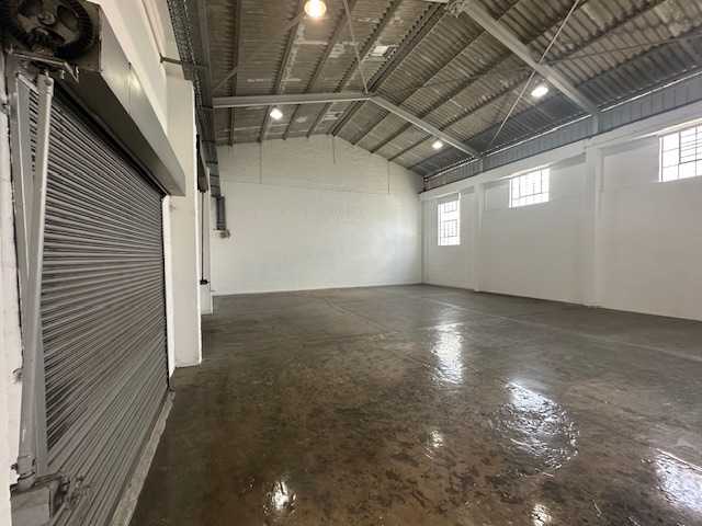 To Let commercial Property for Rent in Maitland Western Cape